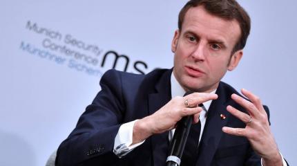 Макрон указал на неэффективность санкционной политики ЕС в отношении России Макрон указал на неэффективность санкционной политики ЕС в отношении России