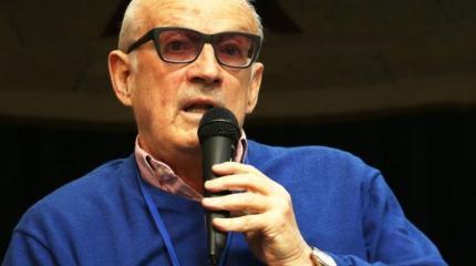 Пионтковский назвал Прилепина "честным убежденным русским фашистом" Пионтковский назвал Прилепина "честным убежденным русским фашистом"