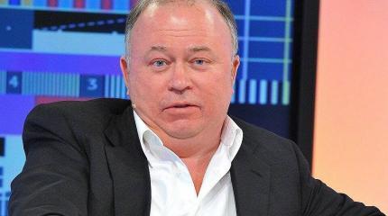 Караулов: Отказ «Сбербанка» признавать документы ЛДНР - опасный прецедент Караулов: Отказ «Сбербанка» признавать документы ЛДНР - опасный прецедент