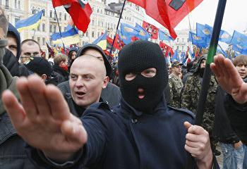 Мариуполь снова в деле: город жестко встретил «героя»-радикала из «Азова» Мариуполь снова в деле: город жестко встретил «героя»-радикала из «Азова»
