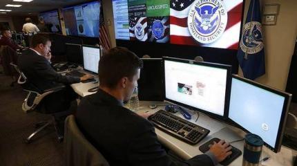 Twitter показал разведке США аккаунты «российских хакеров» Twitter показал разведке США аккаунты «российских хакеров»