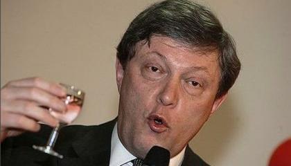 Григорий Явлинский: Как скомпрометировать пацифизм Григорий Явлинский: Как скомпрометировать пацифизм
