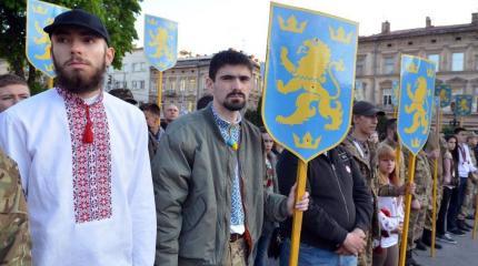 Провал стратегии "вышиванка и мова": Украина выбрала неверный путь
