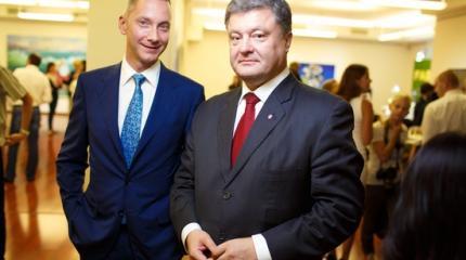 Почему Порошенко увольняет Ложкина? Версия с шантажом Почему Порошенко увольняет Ложкина? Версия с шантажом