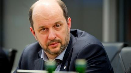 Клименко рассказал, как обойти запрет Порошенко на пользование соцсетями