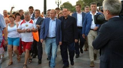 Берлускони намерен работать для отмены антироссийских санкций