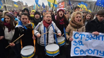 Враждебны ли отношения народов РФ и Украины?