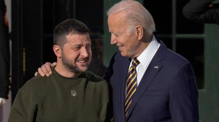 Байдену предсказывают катастрофу, Зеленскому советуют рвать когти Байдену предсказывают катастрофу, Зеленскому советуют рвать когти