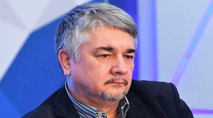 Ищенко рассказал, почему украинцы считают себя отдельной от русских нацией Ищенко рассказал, почему украинцы считают себя отдельной от русских нацией
