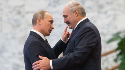 Ради переизбрания Лукашенко подпишет любой документ с Кремлем