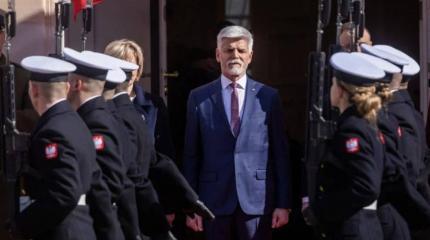 Президент Чехии: западная помощь Киеву не будет безразмерной Президент Чехии: западная помощь Киеву не будет безразмерной