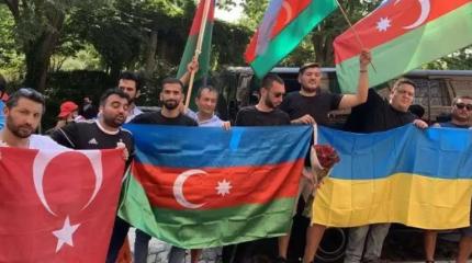 «Никто Баку из Москвы диктовать не смеет!» – на ТВ Азербайджана дерзят