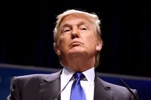 Дональд Трамп снял запрет на освещение своей кампании в СМИ Дональд Трамп снял запрет на освещение своей кампании в СМИ