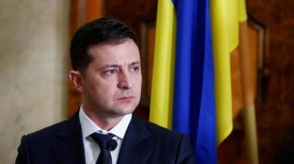 Зеленский становится заложником ситуации накануне встречи в Париже Зеленский становится заложником ситуации накануне встречи в Париже
