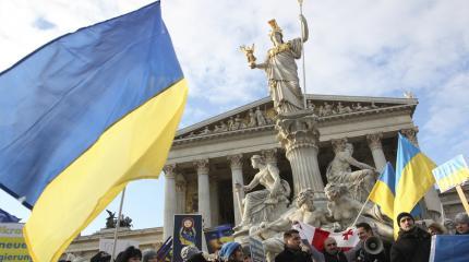 Отчаявшиеся украинцы митингуют по 60 раз в день Отчаявшиеся украинцы митингуют по 60 раз в день