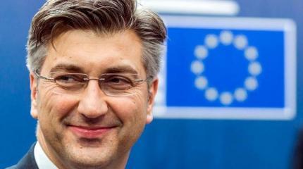 Хорватия предлагает свой опыт для урегулирования ситуации в Донбассе Хорватия предлагает свой опыт для урегулирования ситуации в Донбассе