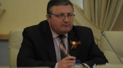Александр Перенджиев: США выставили Порошенко желтую карточку