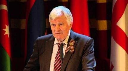 Академик Толочко рассказал, по каким границам развалится Украина Академик Толочко рассказал, по каким границам развалится Украина