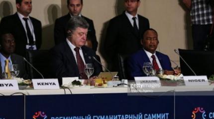 Порошенко в Стамбуле, тонкости «успеха» обеспечивает пресс-служба Порошенко в Стамбуле, тонкости «успеха» обеспечивает пресс-служба