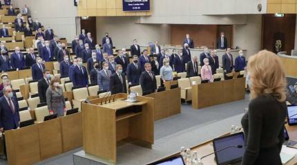 Почему оппозиция в Госдуме встала на защиту западных соцсетей Почему оппозиция в Госдуме встала на защиту западных соцсетей