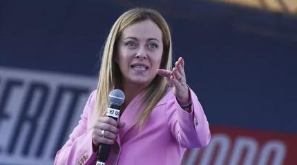Приспешница ЕС. Глава «Братьев Италии» Мелони рвется стать новым премьером Приспешница ЕС. Глава «Братьев Италии» Мелони рвется стать новым премьером