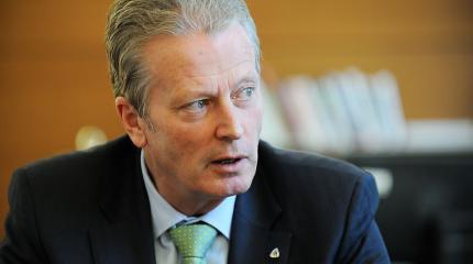 Вице-канцлер Миттерленер: Австрия хочет отменить санкции против РФ Вице-канцлер Миттерленер: Австрия хочет отменить санкции против РФ
