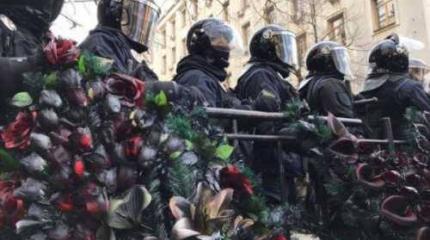 На Порошенко надвигаются «хмары» На Порошенко надвигаются «хмары»