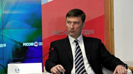 Заур Смирнов: Киев включил режим железного занавеса для Крыма