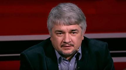 Ищенко рассказал, чем мог обернуться силовой разгон Майдана для Януковича Ищенко рассказал, чем мог обернуться силовой разгон Майдана для Януковича