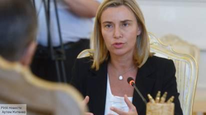 Федерика Могерини вступает в схватку с троллями Федерика Могерини вступает в схватку с троллями