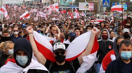 Им нужно, чтобы русские убивали русских Им нужно, чтобы русские убивали русских