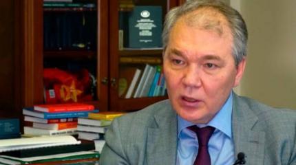 Калашников: Мне известно, почему иск на Путина подали Калашников: Мне известно, почему иск на Путина подали