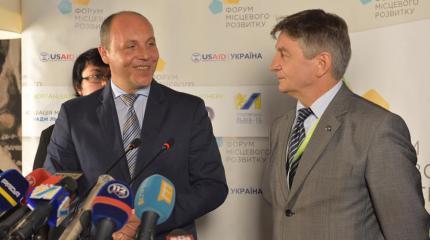 Парубий напомнил, как украинцы Москву брали Парубий напомнил, как украинцы Москву брали