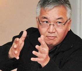 Марс Сариев: «Атамбаев хочет показать, что не является марионеткой Москвы» Марс Сариев: «Атамбаев хочет показать, что не является марионеткой Москвы»