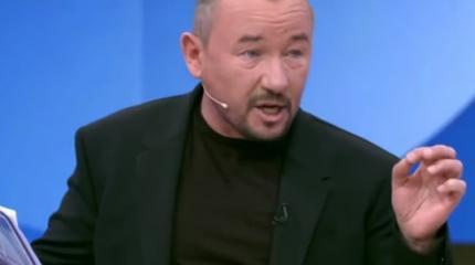 Телеведущий Артём Шейнин о предательстве: Макаревич сам виноват Телеведущий Артём Шейнин о предательстве: Макаревич сам виноват