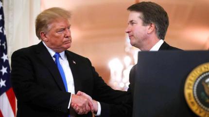 Демонократам мало не покажется: Трамп берет Верховный суд под контроль Демонократам мало не покажется: Трамп берет Верховный суд под контроль