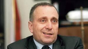 Тяжкое бремя министра Схетыны Тяжкое бремя министра Схетыны