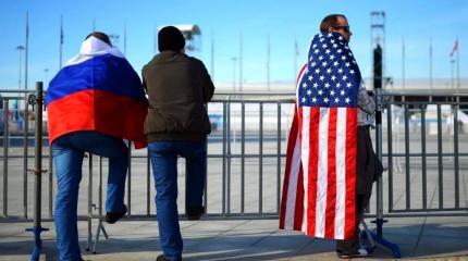 В США объяснили, зачем американцев заставляют ненавидеть русских