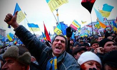 Запад планирует развалить Украину по примеру Чехословакии Запад планирует развалить Украину по примеру Чехословакии