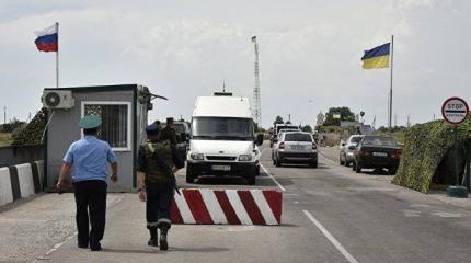 «Вон с пляжа»: россияне и украинцы схлестнулись за рубежом «Вон с пляжа»: россияне и украинцы схлестнулись за рубежом