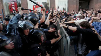 Разбитые надежды: московские протесты поддерживает почти четверть россиян Разбитые надежды: московские протесты поддерживает почти четверть россиян