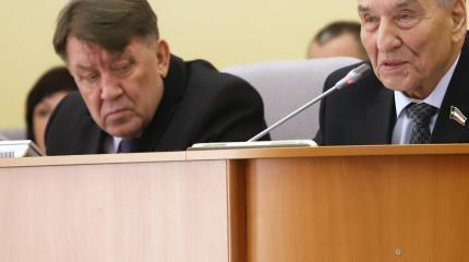 Спикер парламента Хакасии готовится к отставке Спикер парламента Хакасии готовится к отставке