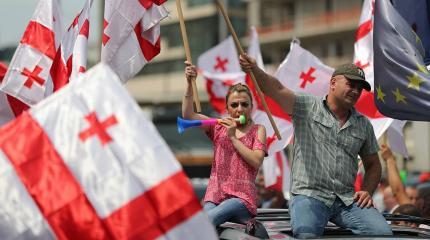 «Санкции» РФ на руку Саакашвили, но Кремлю уже всё равно «Санкции» РФ на руку Саакашвили, но Кремлю уже всё равно