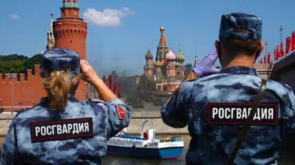 Почему от Путина скрыли конфликт крымчан с Росгвардией? Почему от Путина скрыли конфликт крымчан с Росгвардией?