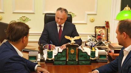 Вопреки сопротивлению проевропейских сил Додон идет на референдум