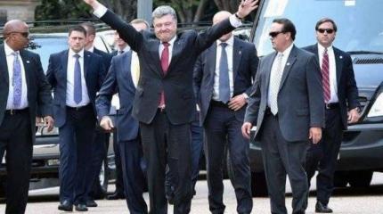 К кому на самом деле едет Петя? К кому на самом деле едет Петя?