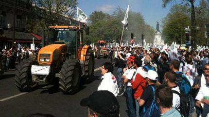 Тысячи французских фермеров выйдут на митинг против антироссийских санкций и высоких налогов