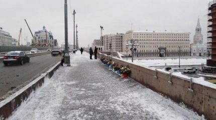 О некрокульте Немцова на Москворецком мосту О некрокульте Немцова на Москворецком мосту