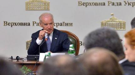 Олигархи и народ Украины: процесс доения бесхозных коров начался Олигархи и народ Украины: процесс доения бесхозных коров начался
