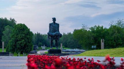 Трагедия Хатыни: отчего затягивалось строительство мемориала?